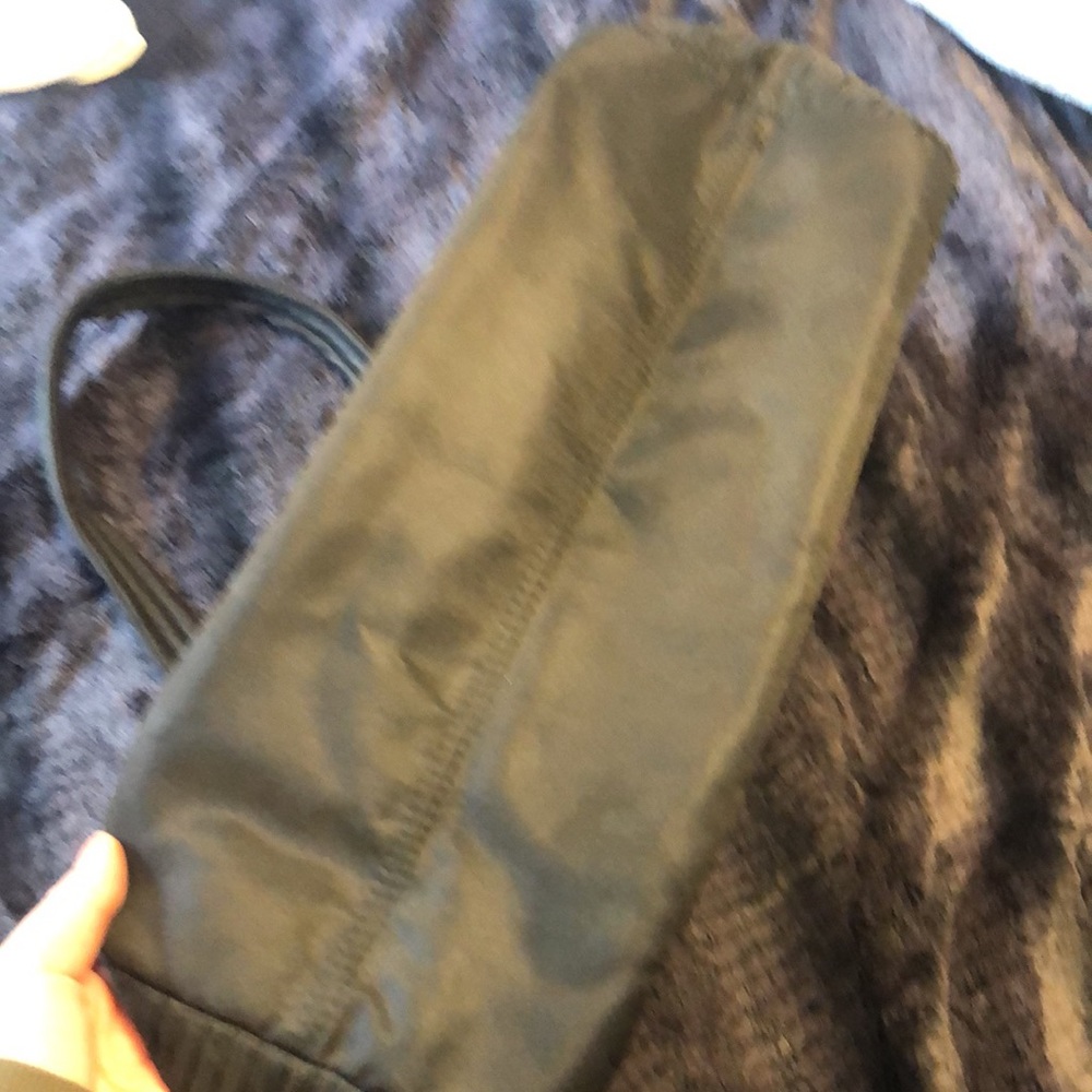 Victoria secrete tote black - Picture 4 of 4
